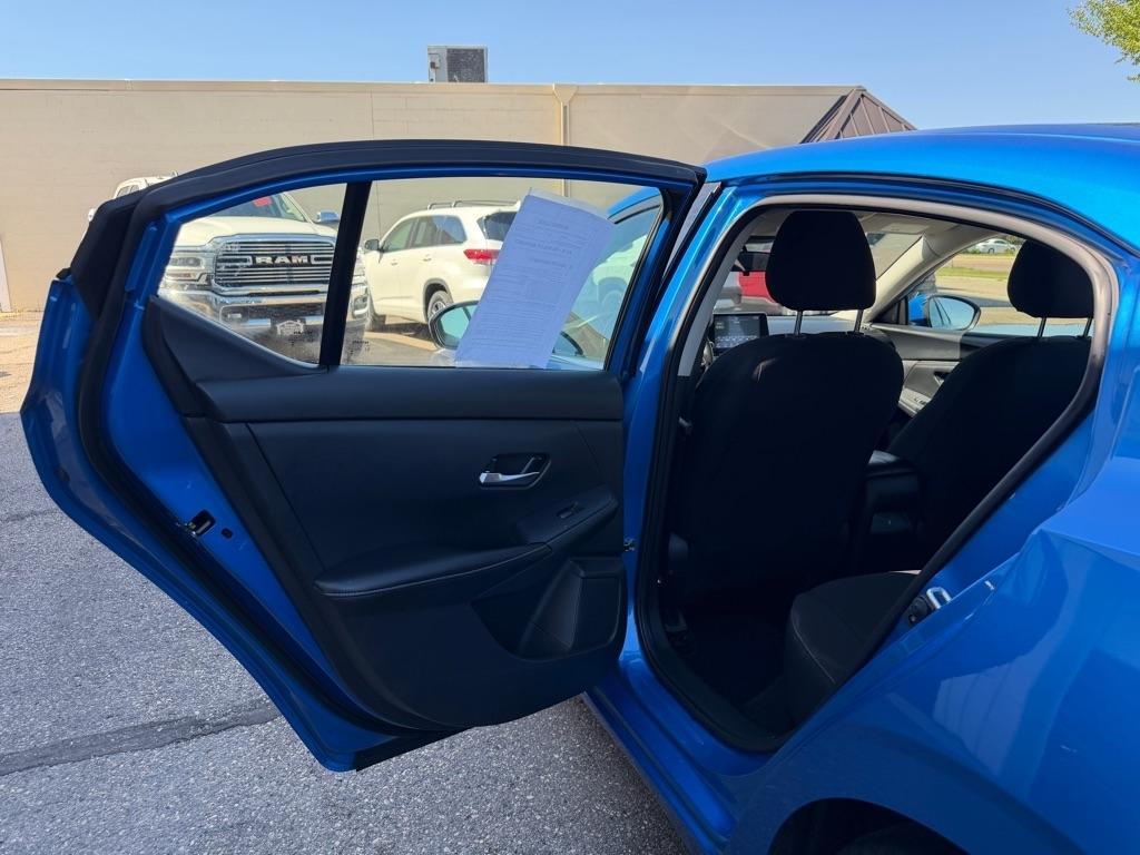 Nissan Sentra SV CVT 2023