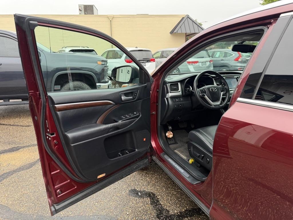 Toyota Highlander AWD 4dr V6 Limited (Natl) 2014