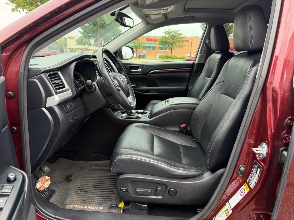 Toyota Highlander AWD 4dr V6 Limited (Natl) 2014