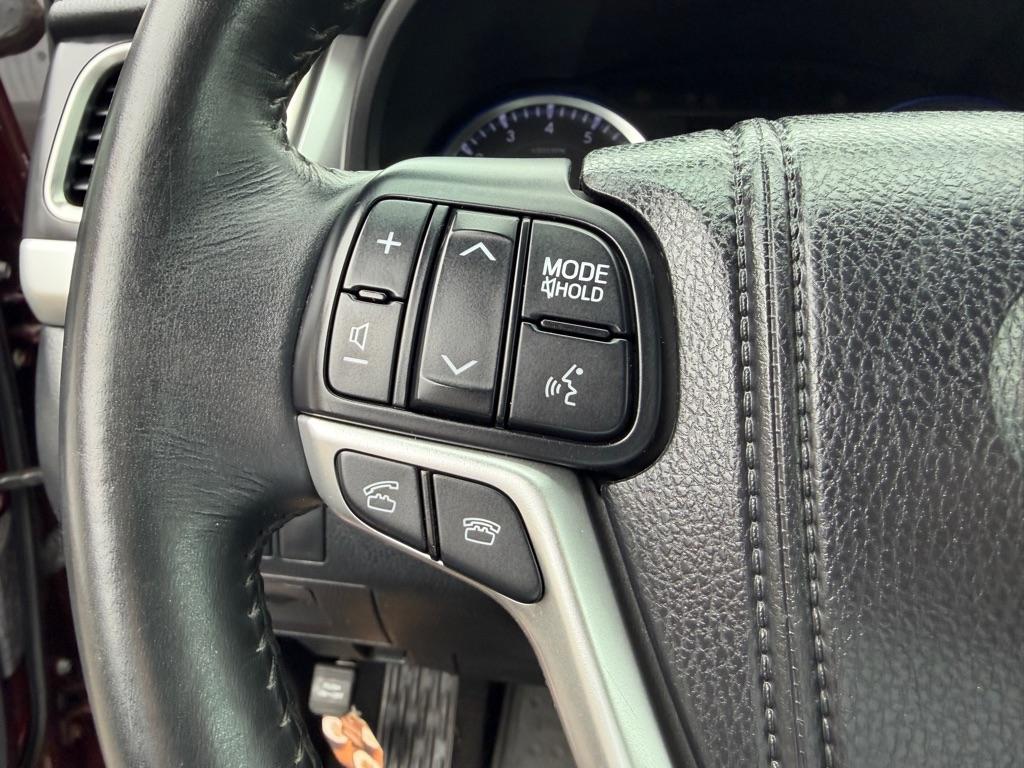 Toyota Highlander AWD 4dr V6 Limited (Natl) 2014