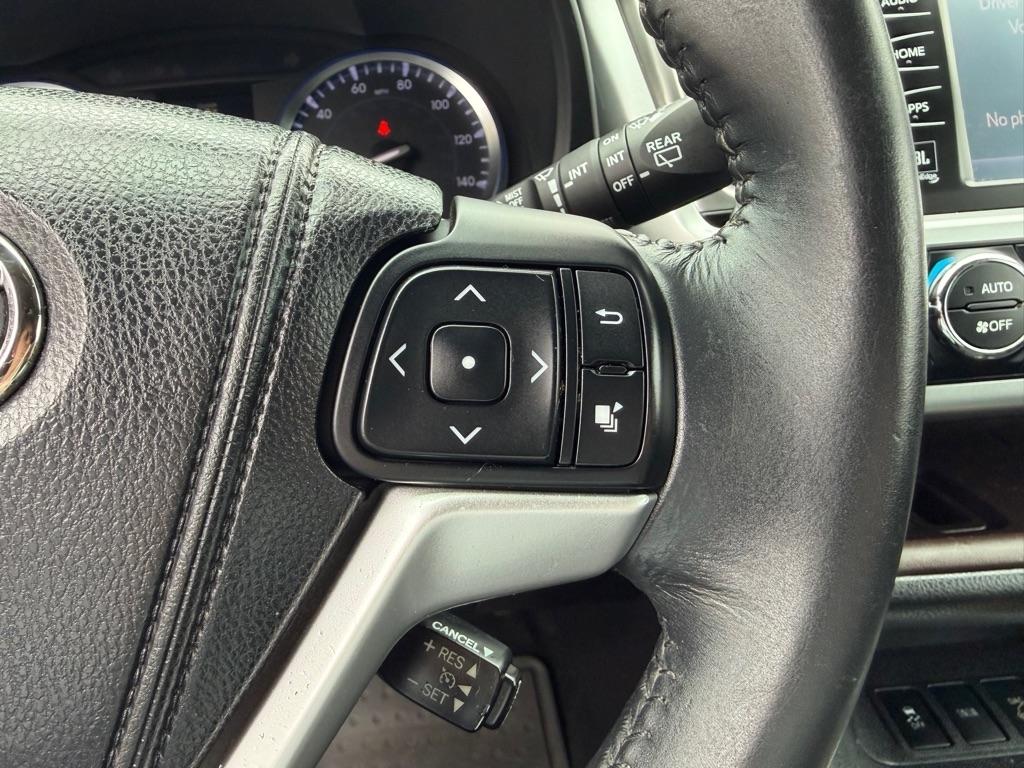 Toyota Highlander AWD 4dr V6 Limited (Natl) 2014