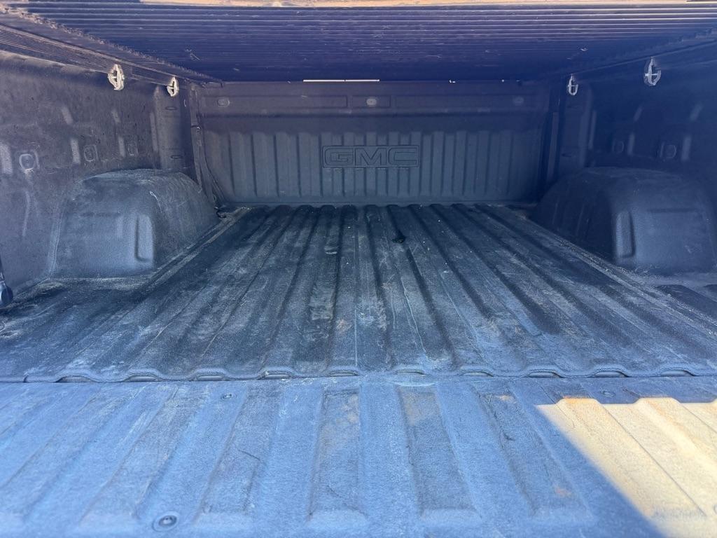 GMC Sierra 1500 4WD Crew Cab 147" SLT 2021