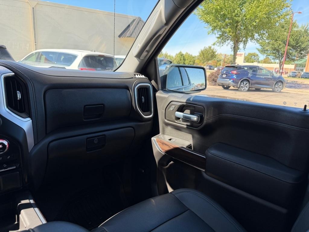 GMC Sierra 1500 4WD Crew Cab 147" SLT 2021