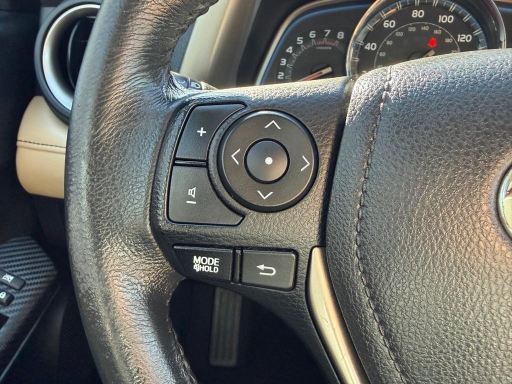 Toyota RAV4 AWD 4dr Limited (Natl) 2015
