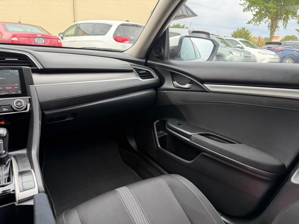 Honda Civic Sedan 4dr CVT EX 2016