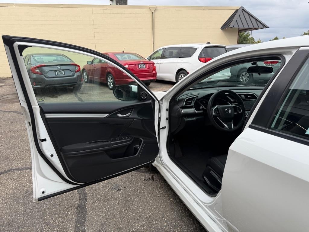 Honda Civic Sedan 4dr CVT EX 2016