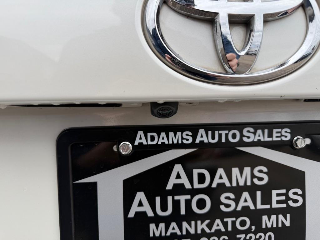 Toyota Highlander XLE V6 AWD (Natl) 2017
