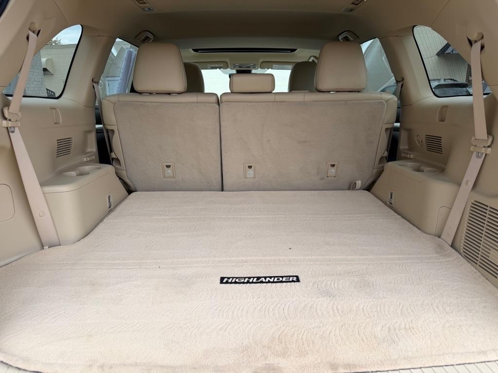 Toyota Highlander XLE V6 AWD (Natl) 2017