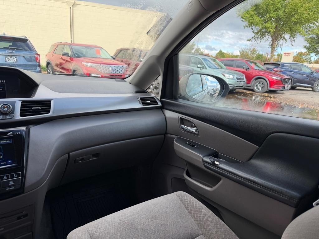 Honda Odyssey 5dr SE 2016