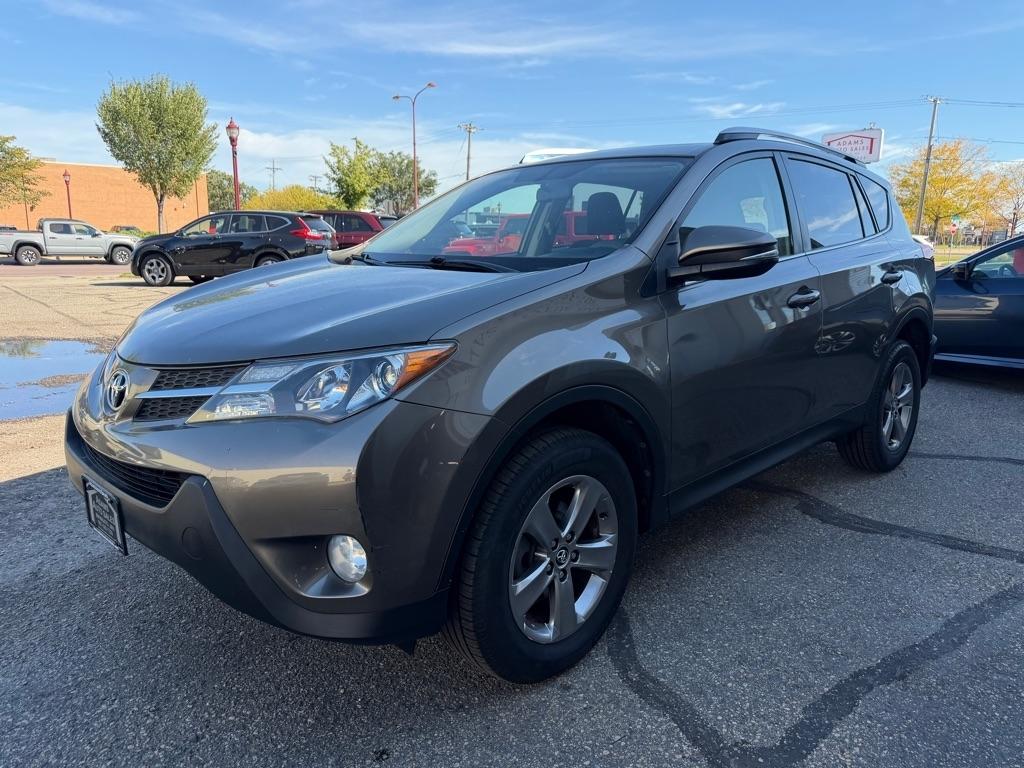 Toyota RAV4 AWD 4dr XLE (Natl) 2015