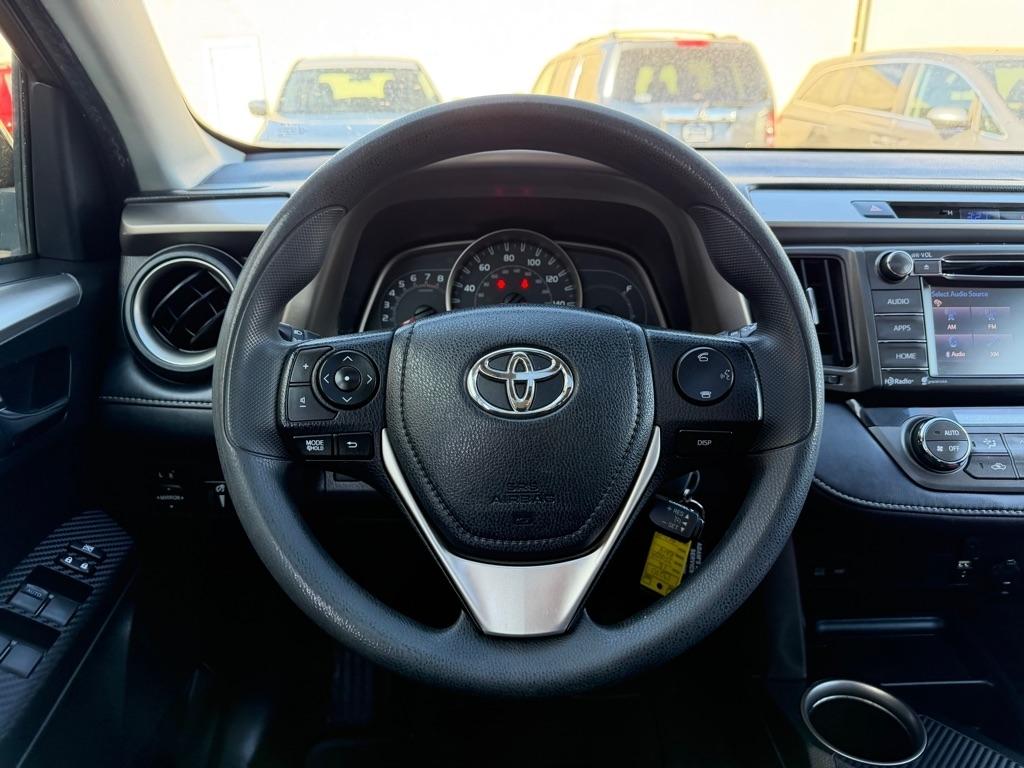 Toyota RAV4 AWD 4dr XLE (Natl) 2015