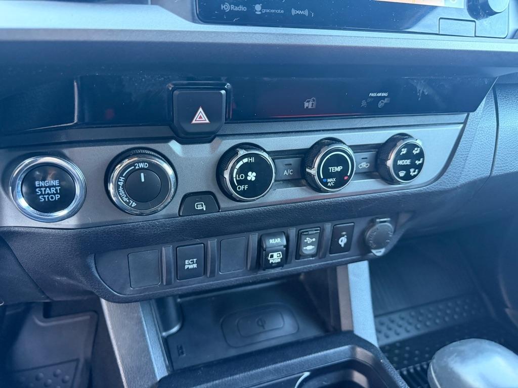 Toyota Tacoma TRD Off Road Double Cab 6' Bed V6 4x4 AT (Natl) 2018