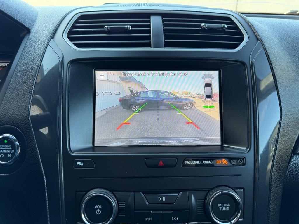 Ford Explorer XLT FWD 2019