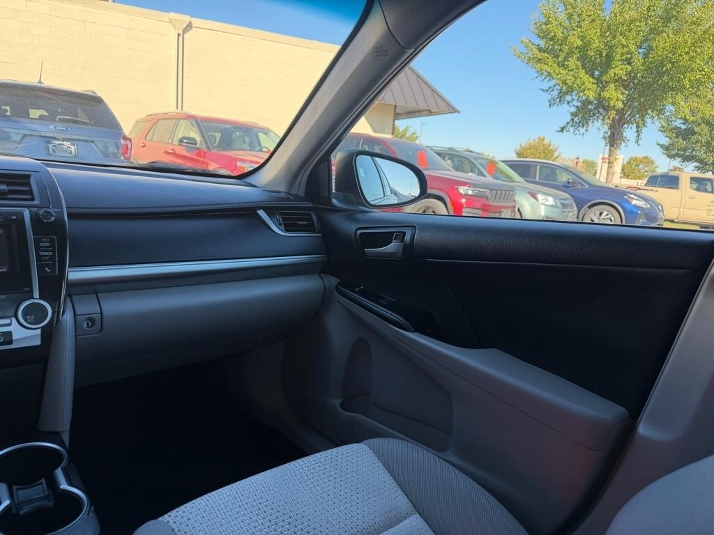 Toyota Camry 2014.5 4dr Sdn I4 Auto SE Sport (Natl) 2014