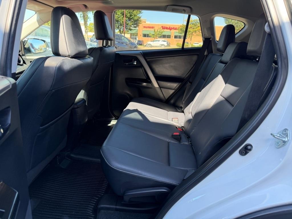 Toyota RAV4 Limited AWD (Natl) 2018