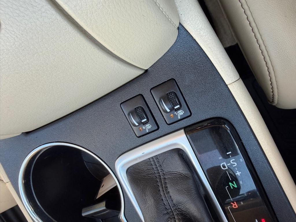 Toyota Highlander XLE V6 AWD (Natl) 2017