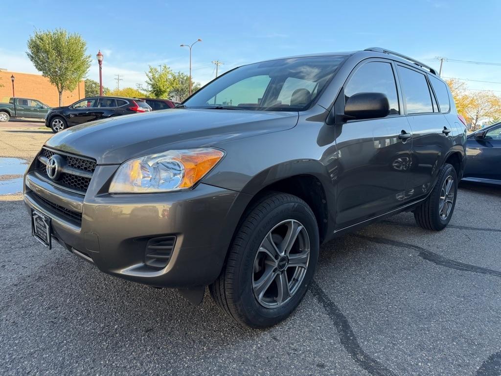Toyota RAV4 FWD 4dr I4 (Natl) 2012