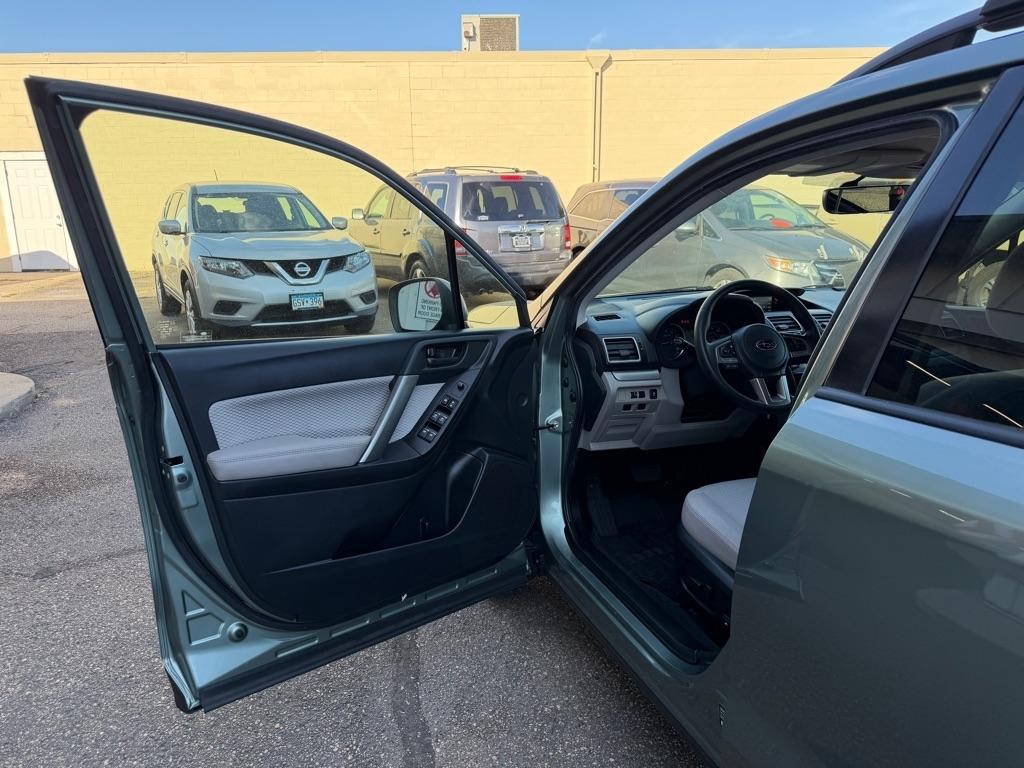 Subaru Forester 2.5i Premium CVT 2017
