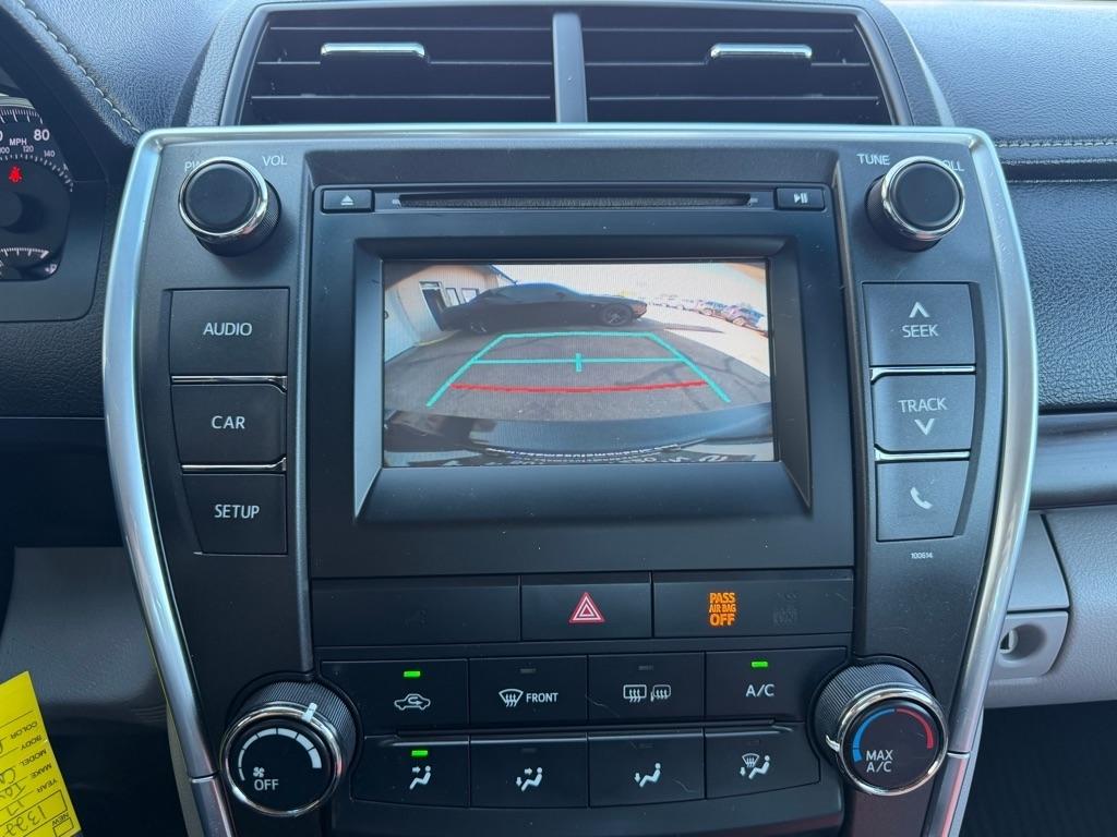 Toyota Camry XLE Auto (Natl) 2017