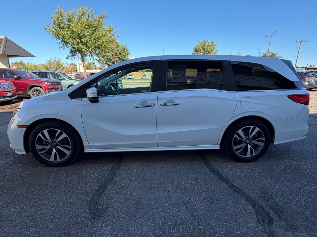 Honda Odyssey Touring Auto 2023