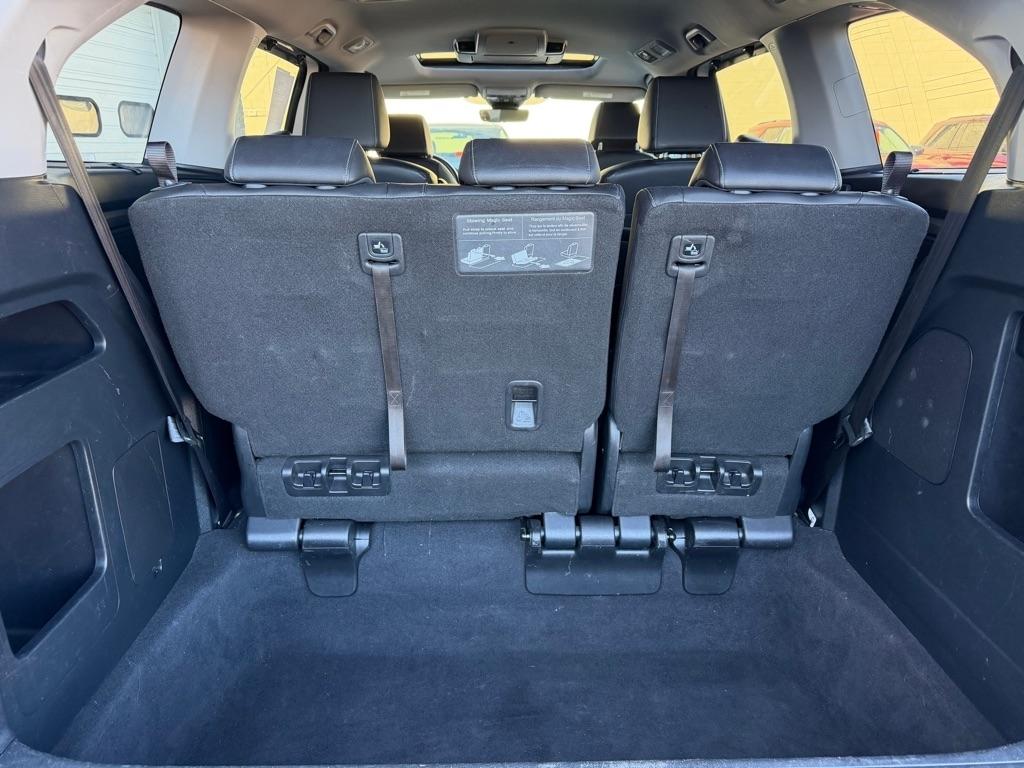 Honda Odyssey Touring Auto 2023