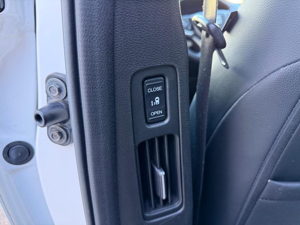 Honda Odyssey Touring Auto 2023