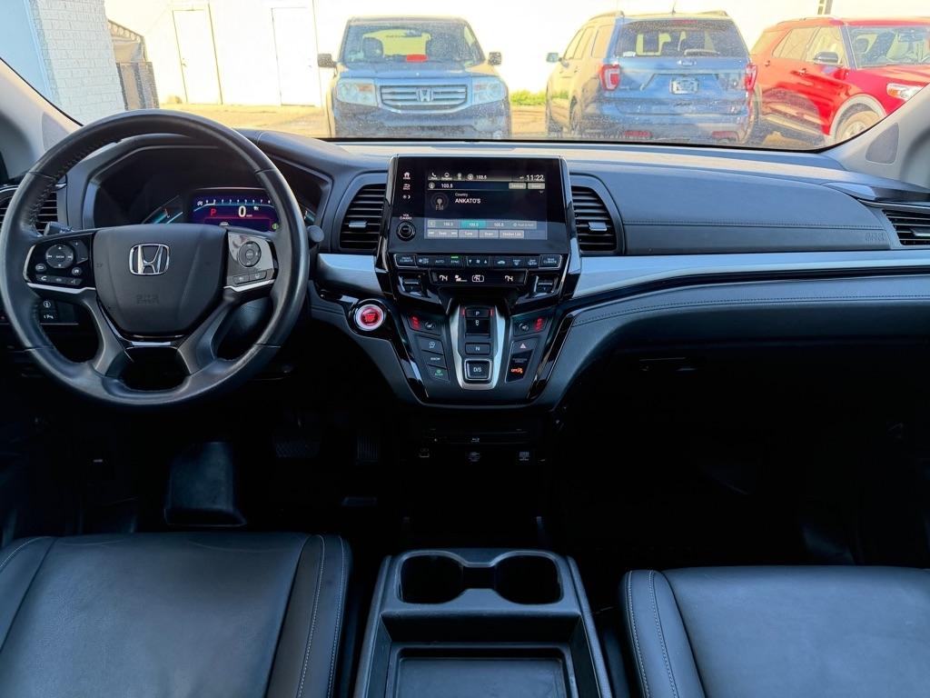 Honda Odyssey Touring Auto 2023