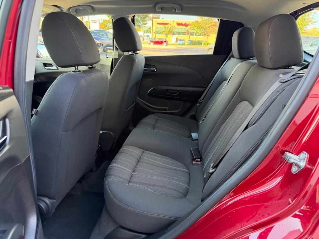 Chevrolet Sonic 5dr HB Auto LT 2015