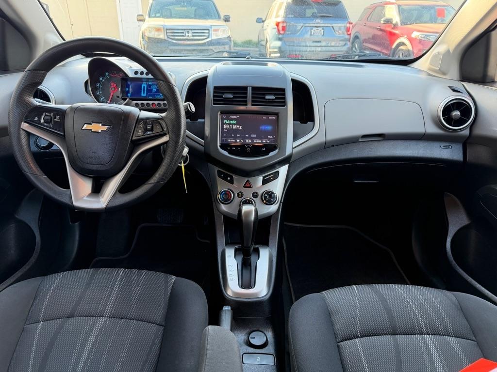 Chevrolet Sonic 5dr HB Auto LT 2015