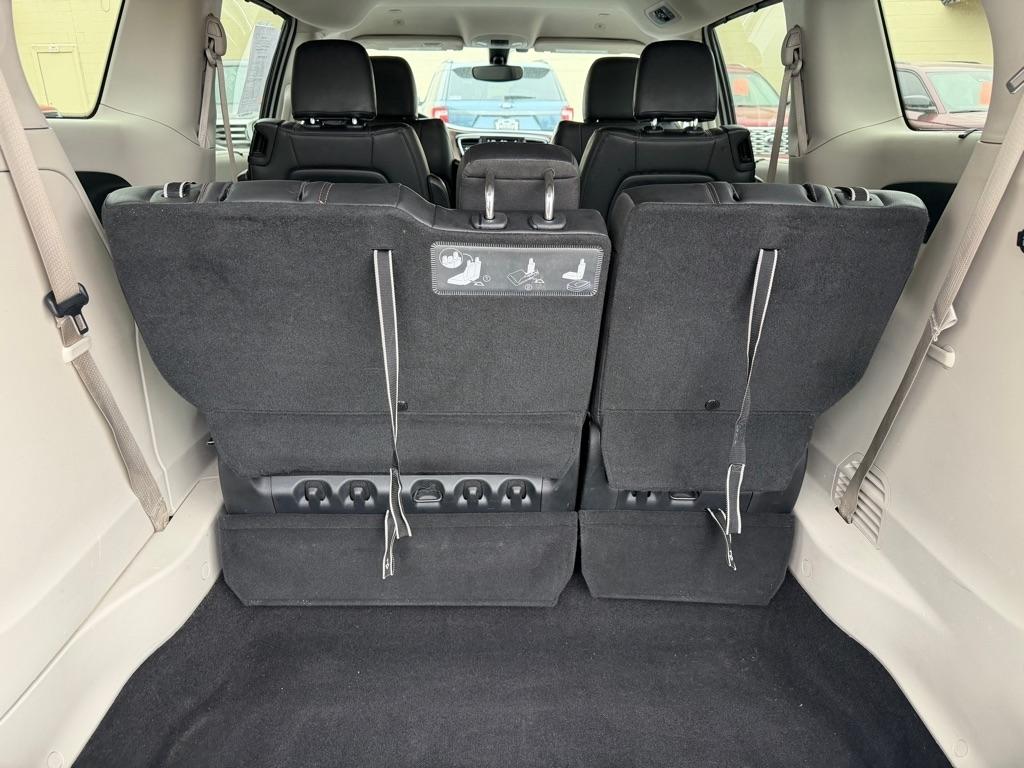 Chrysler Pacifica Touring L FWD 2018