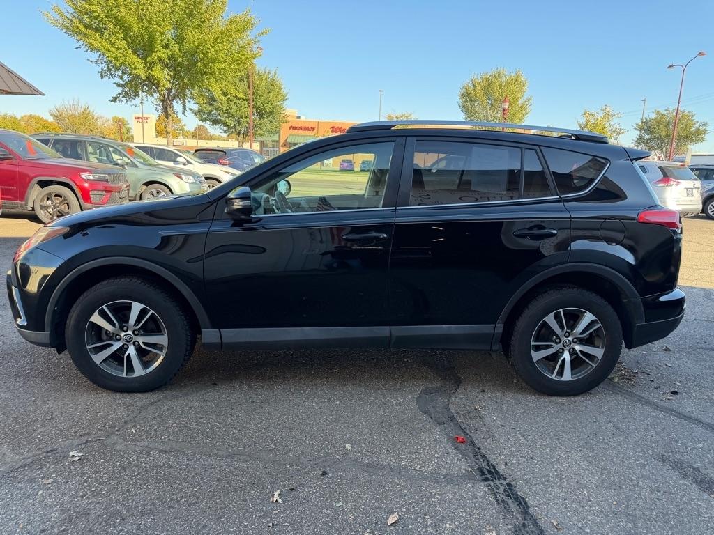 Toyota RAV4 AWD 4dr XLE (Natl) 2016