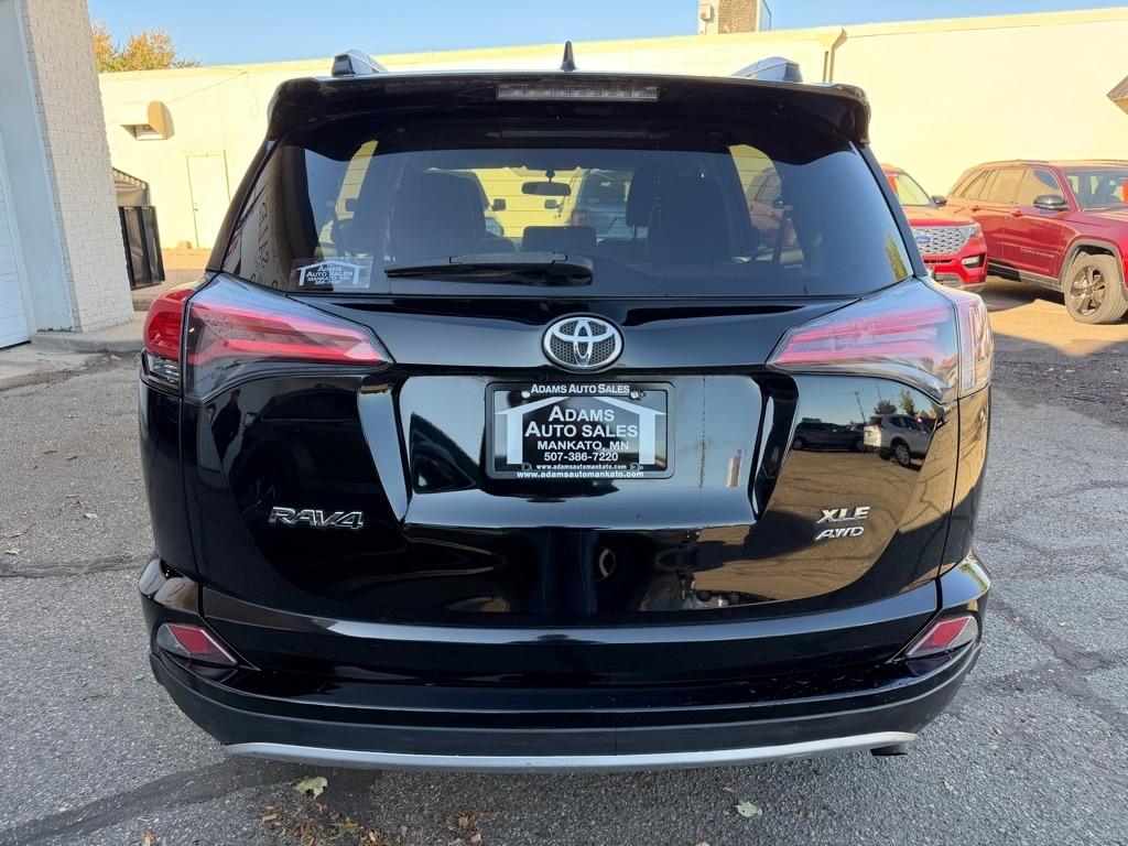 Toyota RAV4 AWD 4dr XLE (Natl) 2016