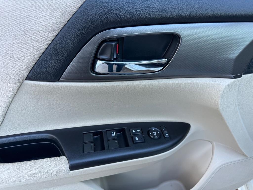 Honda Accord Sdn 4dr I4 CVT LX 2013