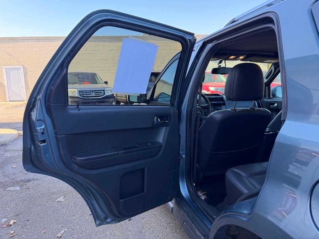 Ford Escape 4WD 4dr Limited 2012