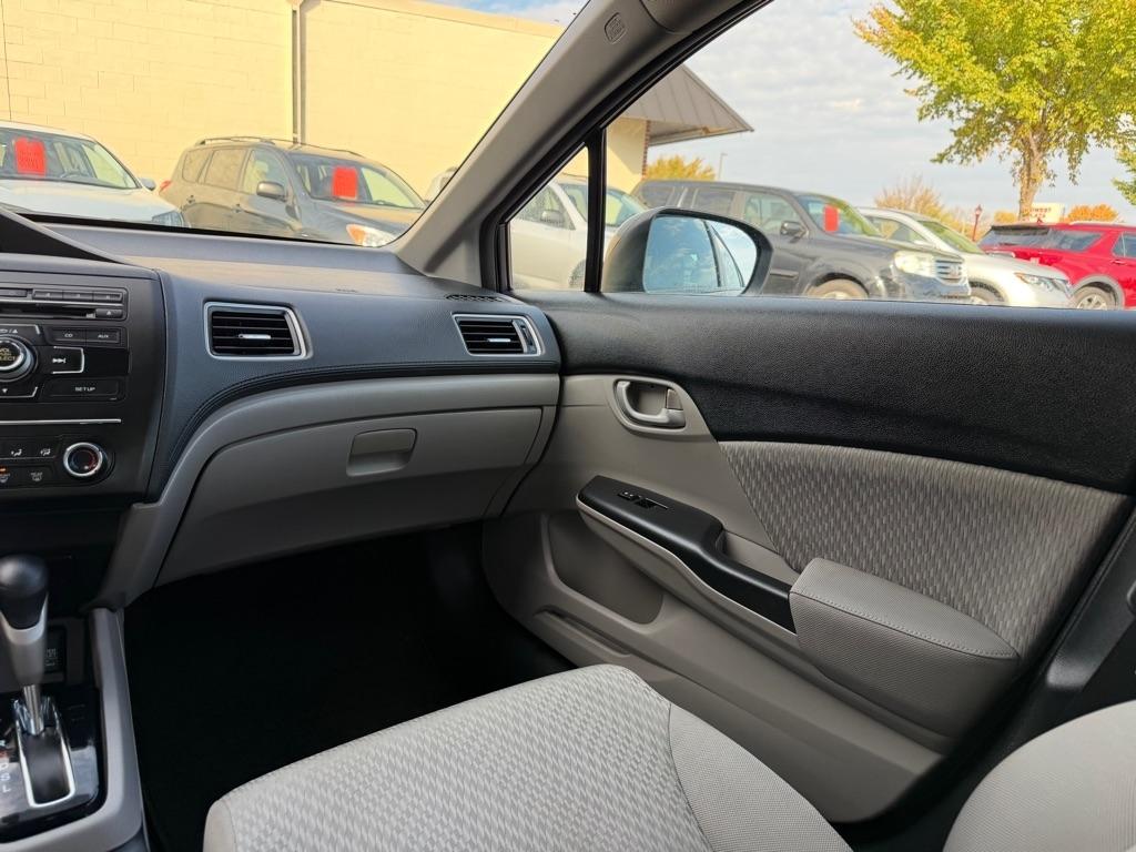 Honda Civic Sedan 4dr CVT LX 2015