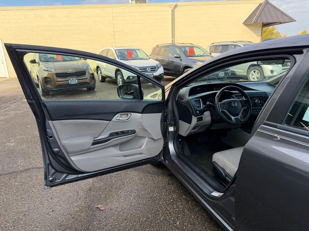 Honda Civic Sedan 4dr CVT LX 2015