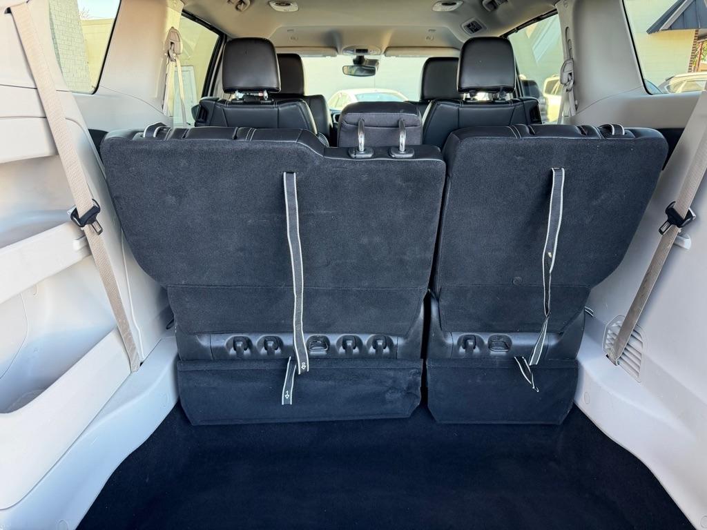 Chrysler Pacifica Touring L FWD 2023