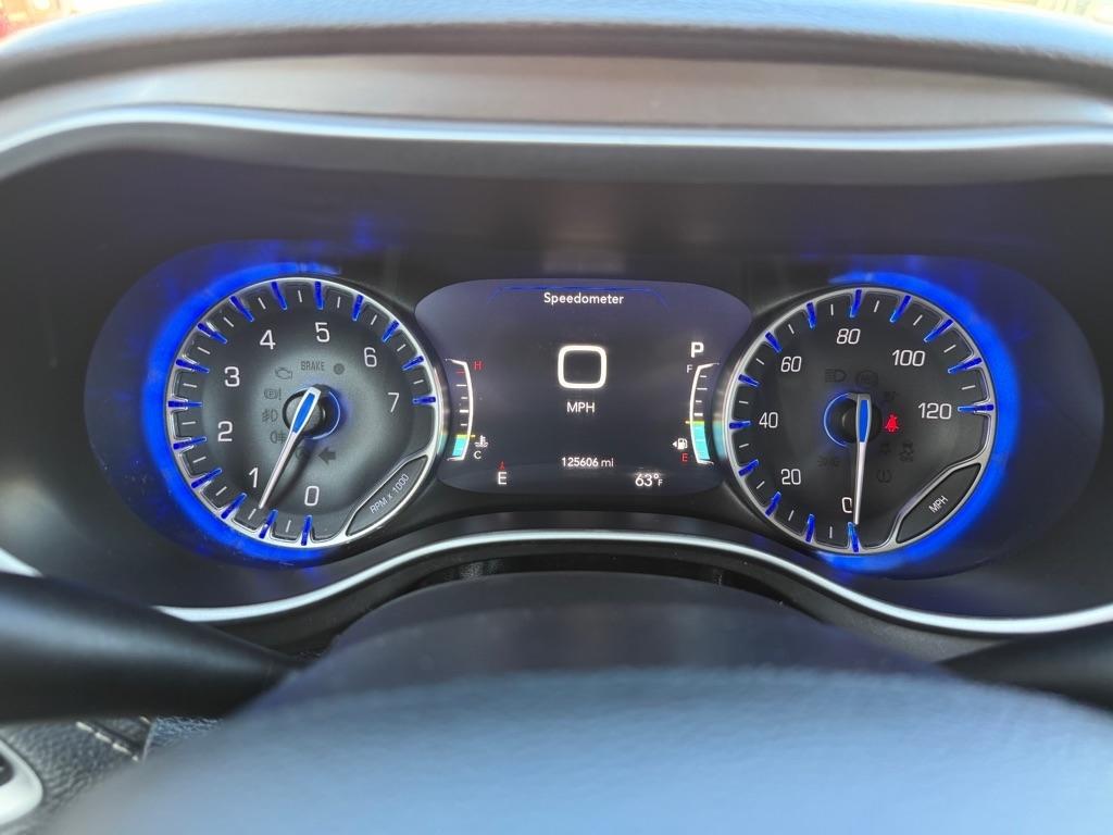 Chrysler Pacifica Touring L AWD 2021
