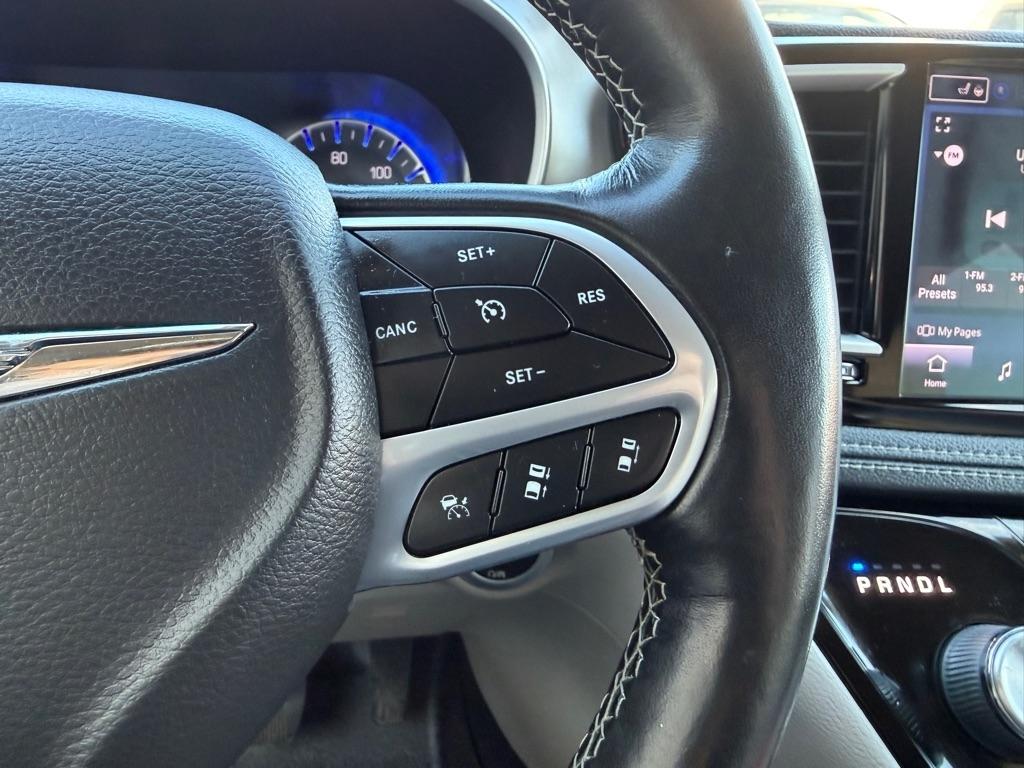 Chrysler Pacifica Touring L AWD 2021