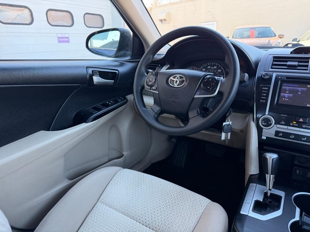 Toyota Camry 2014.5 4dr Sdn I4 Auto SE Sport (Natl) 2014
