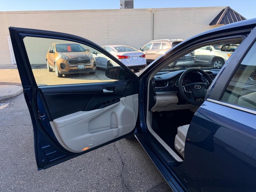 Toyota Camry 2014.5 4dr Sdn I4 Auto SE Sport (Natl) 2014