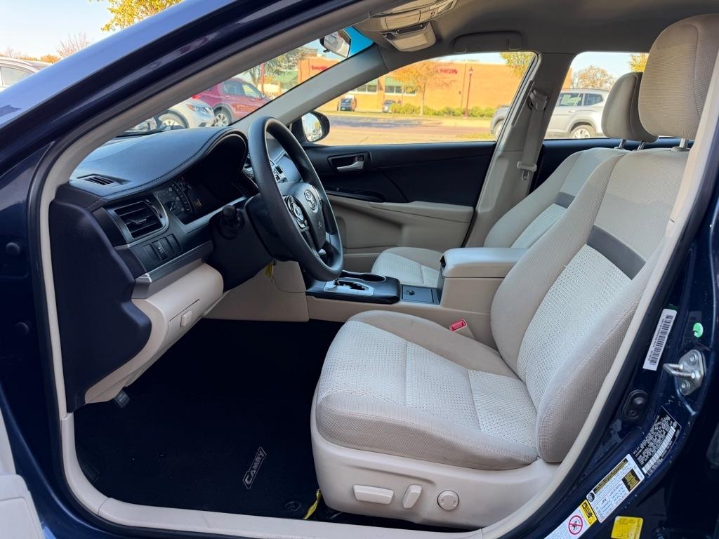 Toyota Camry 2014.5 4dr Sdn I4 Auto SE Sport (Natl) 2014