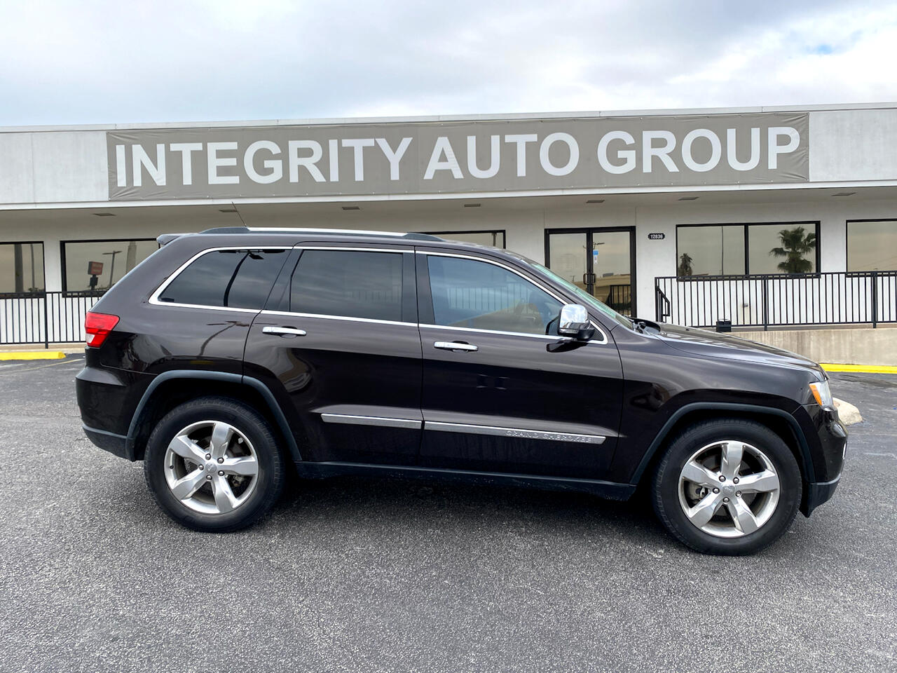 2012 Jeep Grand Cherokee 4WD 4dr Overland Summit