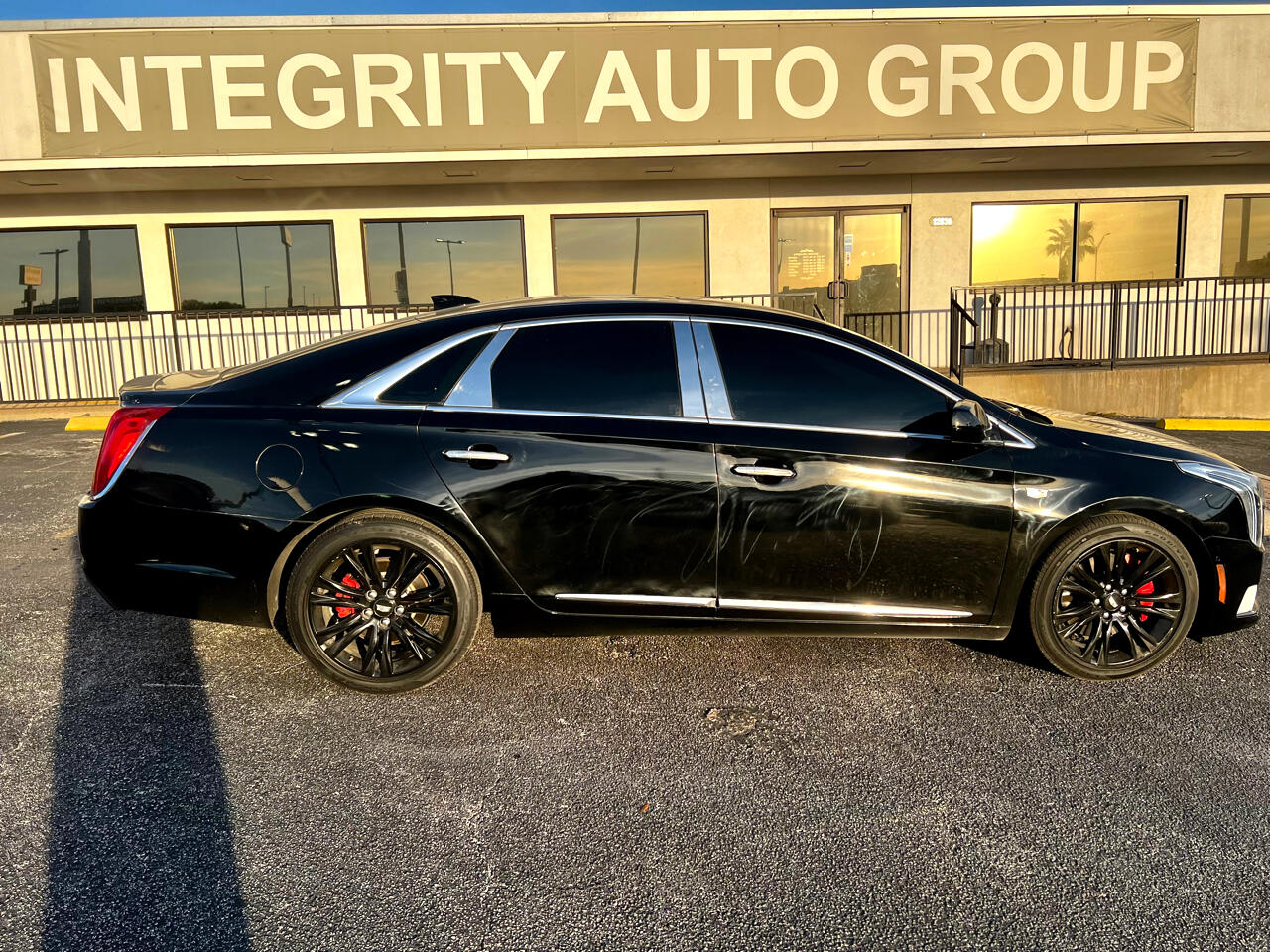 2019 Cadillac XTS 4dr Sdn Luxury FWD