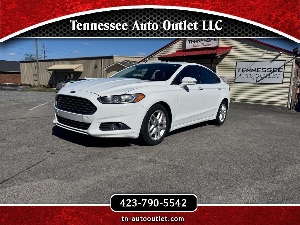 2015 Ford Fusion 4dr Sdn SE FWD