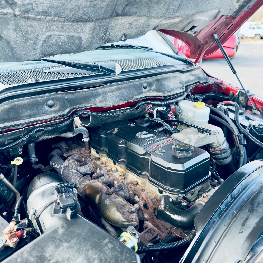 Dodge Ram 2500 4dr Quad Cab 140.5 4WD SLT 2006