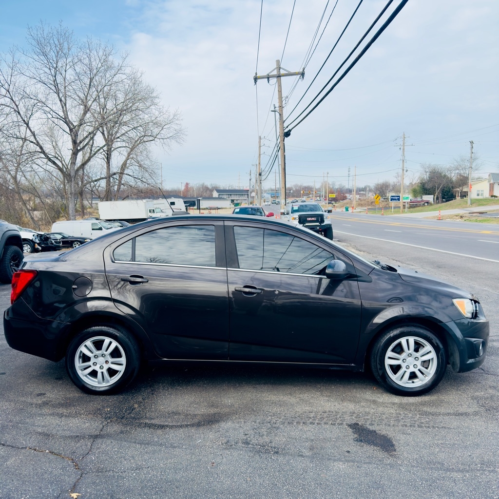 Chevrolet Sonic 4dr Sdn Auto LT 2015