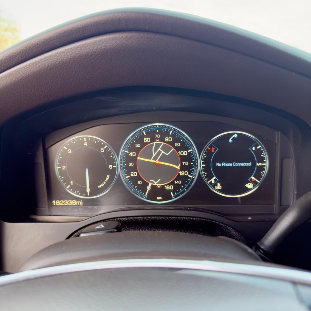 Cadillac Escalade ESV 2WD 4dr Luxury 2015