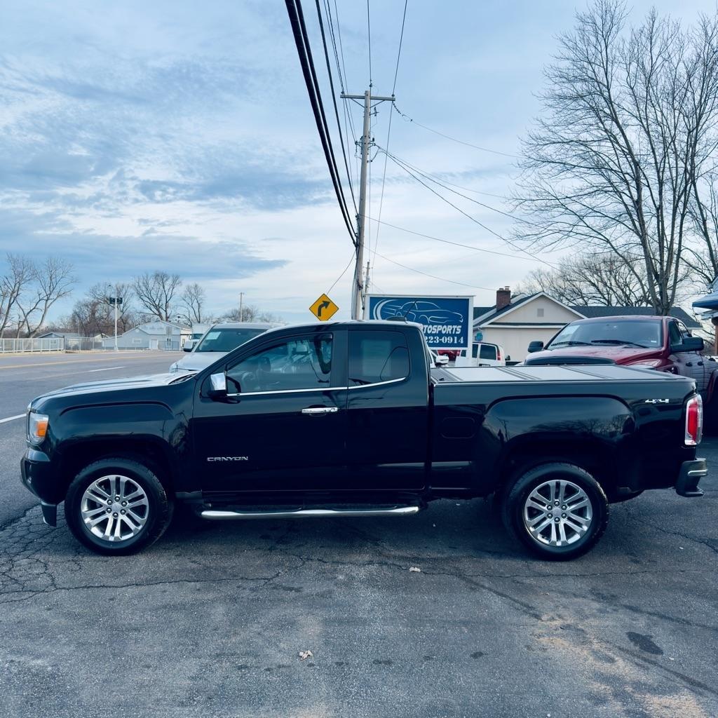 GMC Canyon 4WD Ext Cab 128.3" SLT 2015