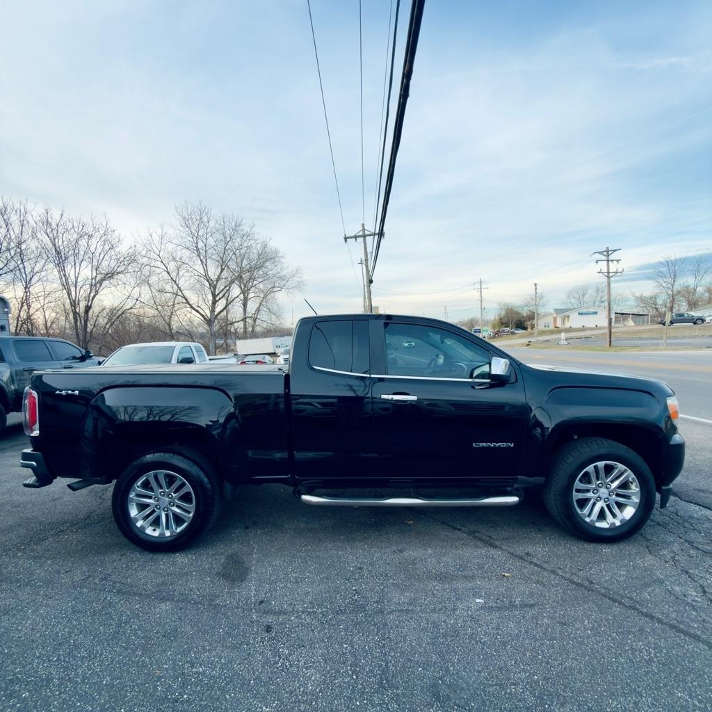 GMC Canyon 4WD Ext Cab 128.3" SLT 2015